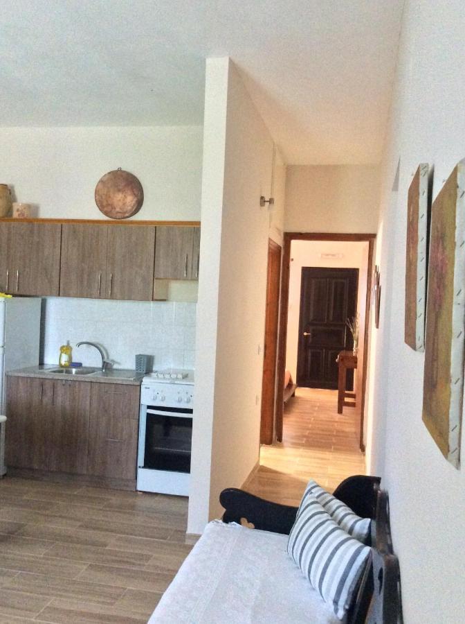 Genari Beach Apartments Levendokhórion Екстериор снимка