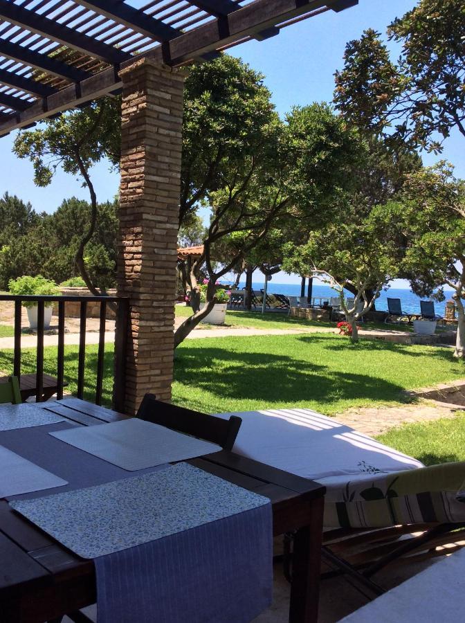 Genari Beach Apartments Levendokhórion Екстериор снимка