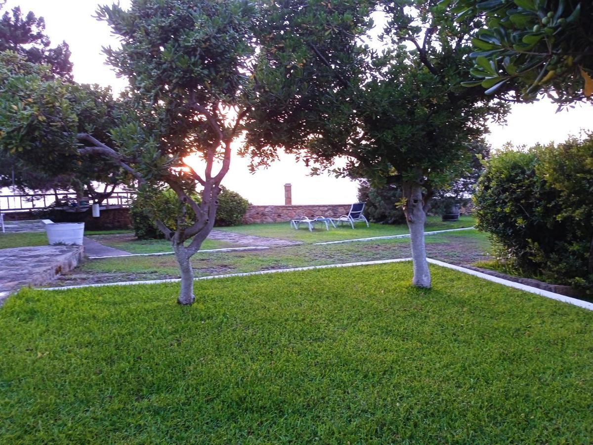 Genari Beach Apartments Levendokhórion Екстериор снимка